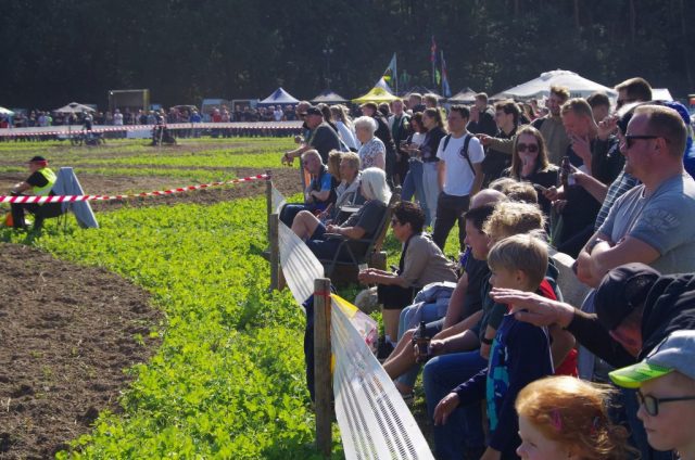 04debe-062199c08cf44b2d822fc61a7854acddmv2-1